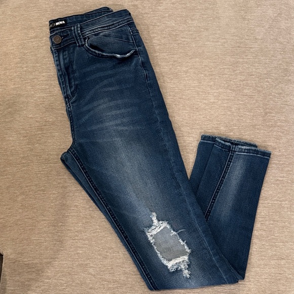 Fashion Nova Dark Blue Denim Jeans - Picture 4 of 9